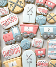 Load image into Gallery viewer, Train Head Cookie Cutter 02