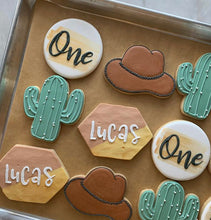 Load image into Gallery viewer, Cowboy hat cutter