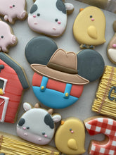 Load image into Gallery viewer, Mickey Head with farm hat Cutter
