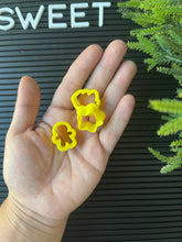 Load image into Gallery viewer, Elf Cookies Prop Set- MAILOUT