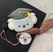 Load image into Gallery viewer, Koala Graduation Cutter